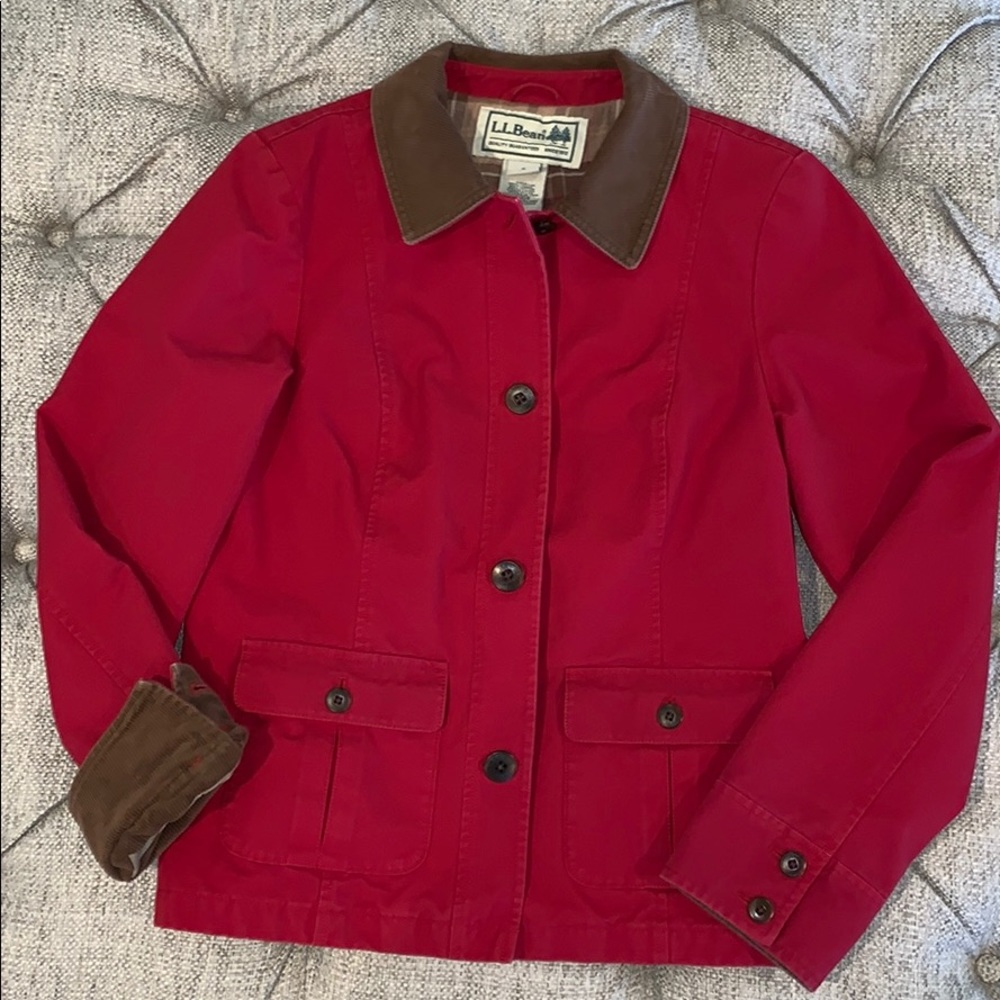 LL Bean women’s fit Adirondack Jacket Small